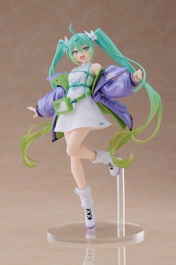 Hatsune Miku - Character Commander Vocal Series Fashion Figure Sporty 18cm