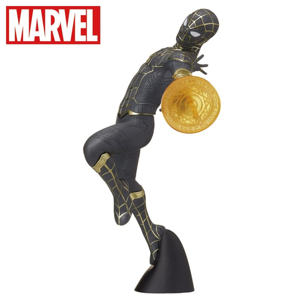 Spiderman : No Way Home super premium figure "Spiderman Black & Gold Suit (with Web Shooter)"